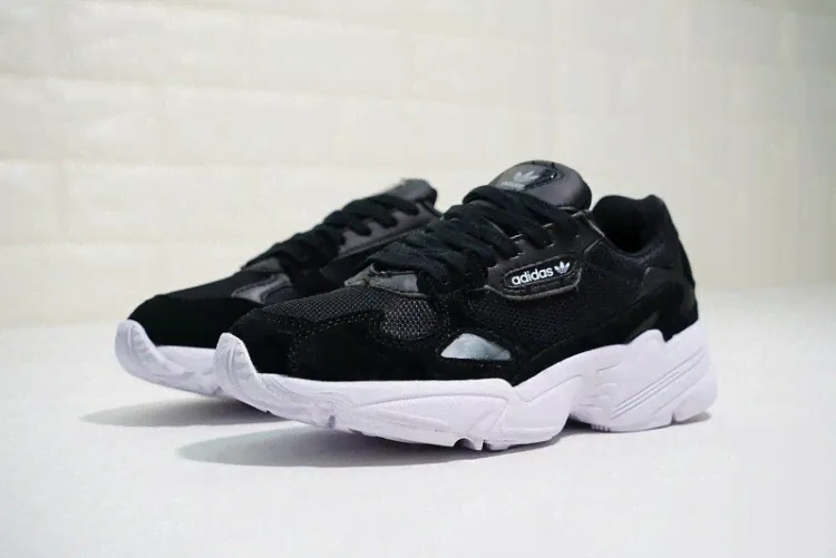 Adidas Originals Falcon BB9177